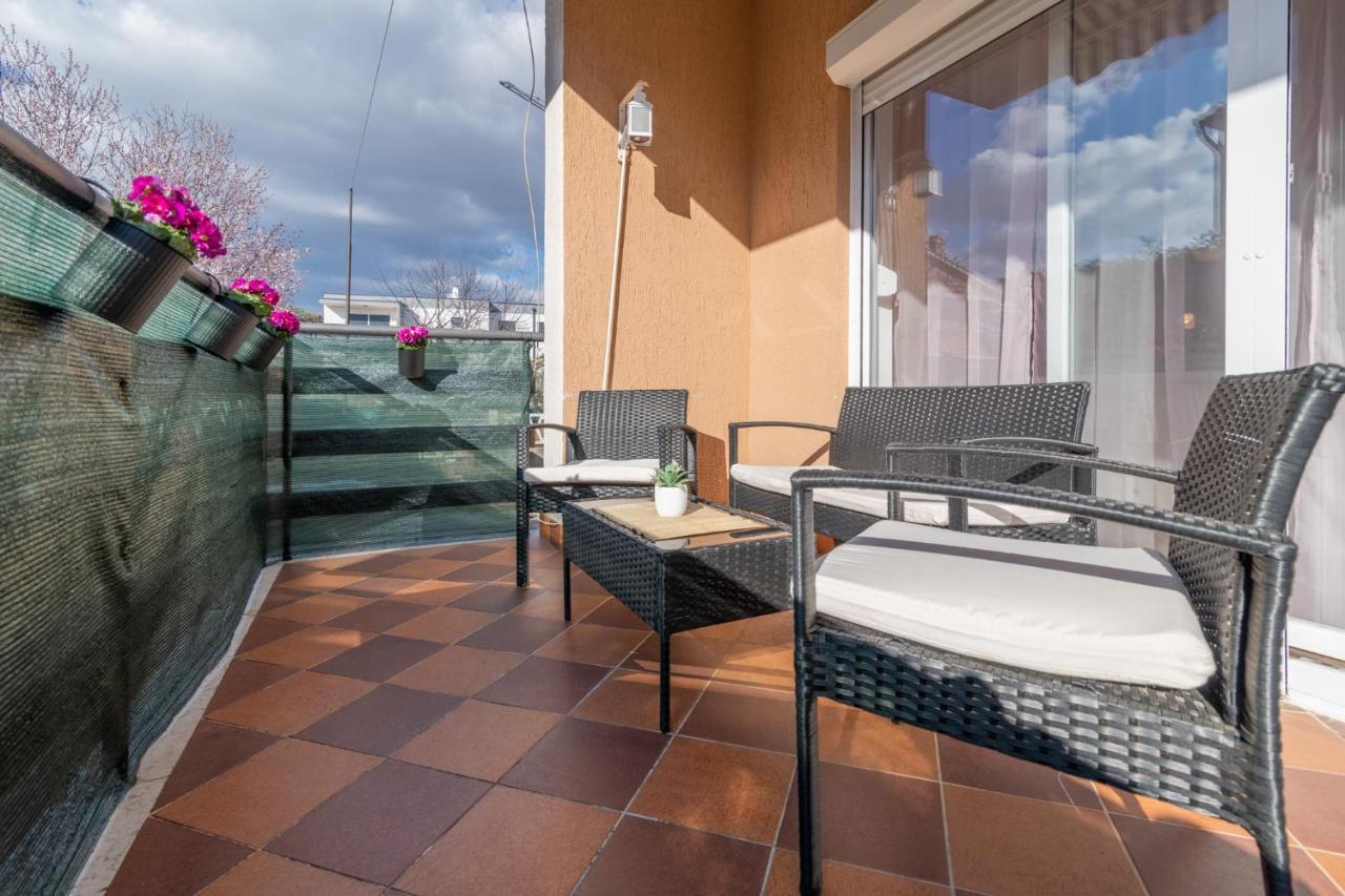 Apartman Monte Grande Πούλα Εξωτερικό φωτογραφία